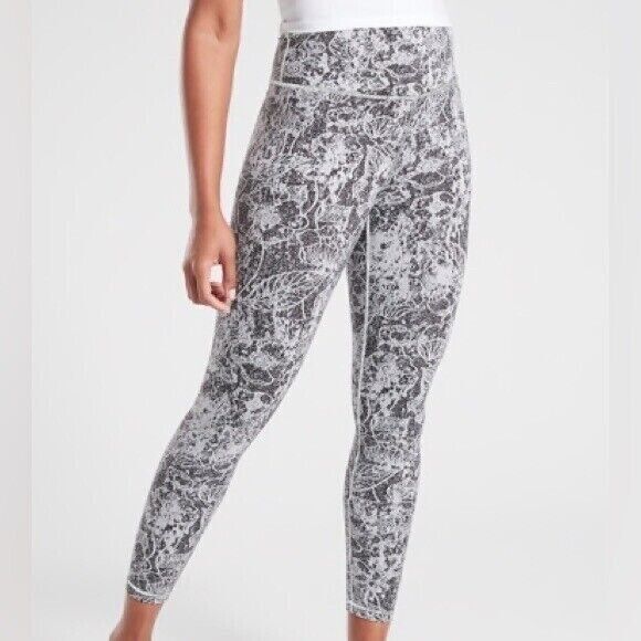 Athleta Elation Graffiti Fleur 7/8 Tight Gray‎ Textured High Rise Womens XS - Picture 1 of 7